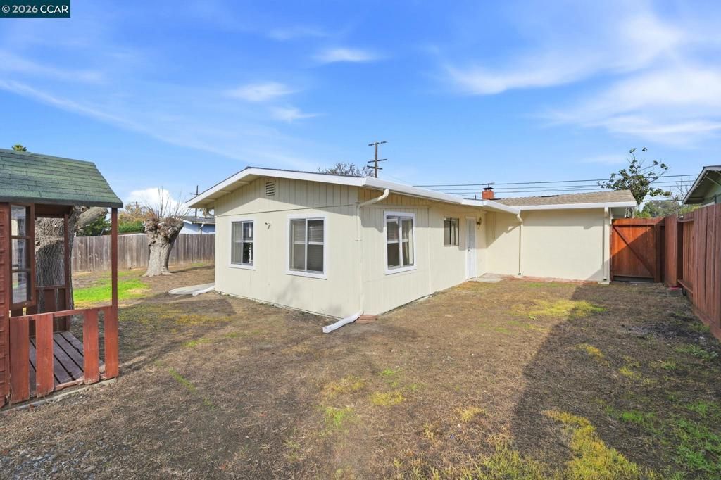 Image 24 of property listing at 2831 Richard Ave, Concord, CA 94520