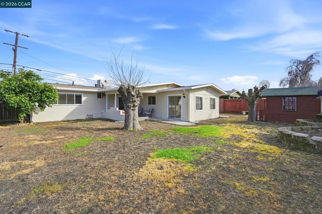 Image 25 of property listing at 2831 Richard Ave, Concord, CA 94520