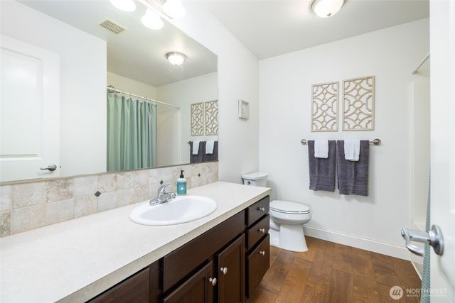 1820 Barnum Lane, Burlington, WA 98233