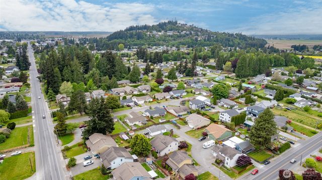 1820 Barnum Lane, Burlington, WA 98233