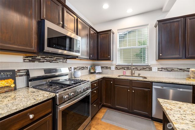1820 Barnum Lane, Burlington, WA 98233