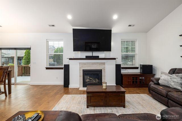 1820 Barnum Lane, Burlington, WA 98233