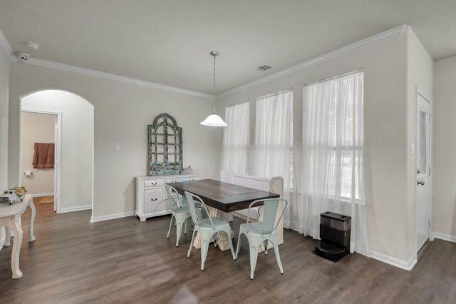 6264 Rolling Hills Road, Conroe, TX 77303