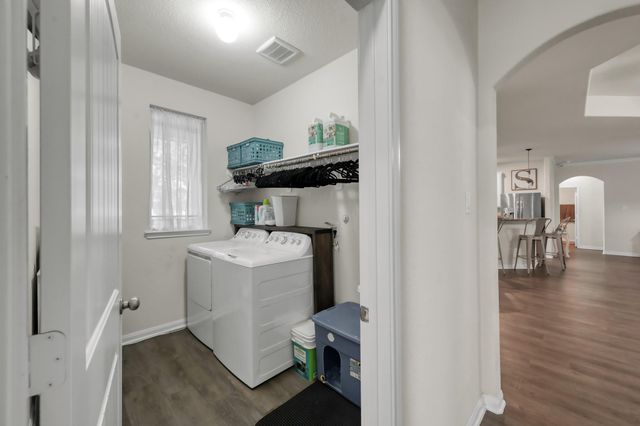 6264 Rolling Hills Road, Conroe, TX 77303