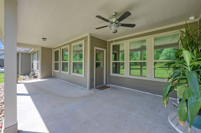6264 Rolling Hills Road, Conroe, TX 77303