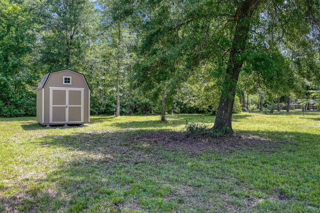 6264 Rolling Hills Road, Conroe, TX 77303
