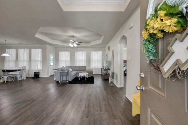 6264 Rolling Hills Road, Conroe, TX 77303