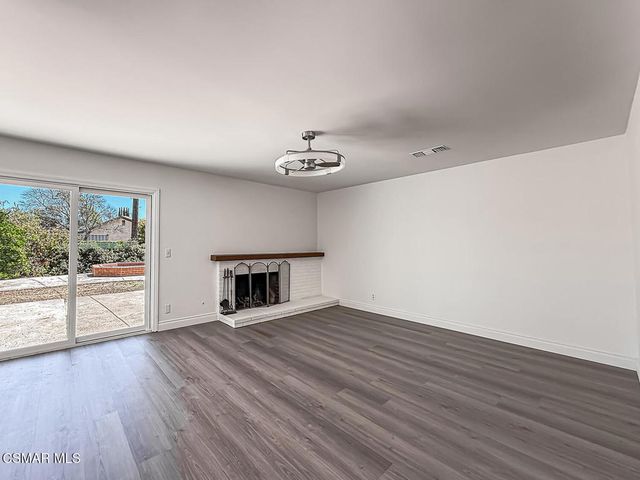 248 Virginia Drive, Newbury Park, CA 91320