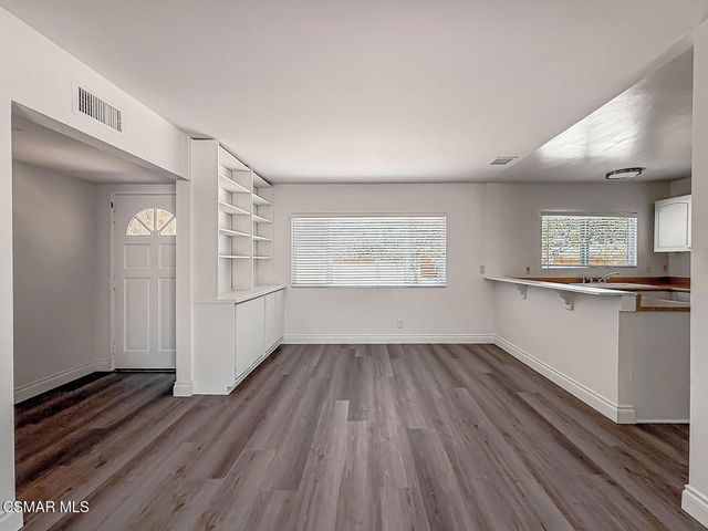 248 Virginia Drive, Newbury Park, CA 91320