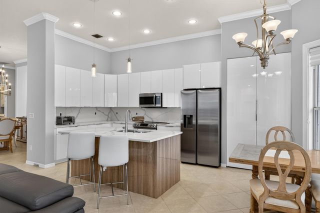 7811 Lando Avenue, Boynton Beach, FL 33437