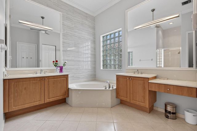 7811 Lando Avenue, Boynton Beach, FL 33437