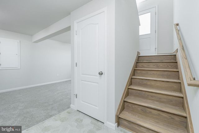 12 CHELTENHAM LN, Carlisle, PA 17013