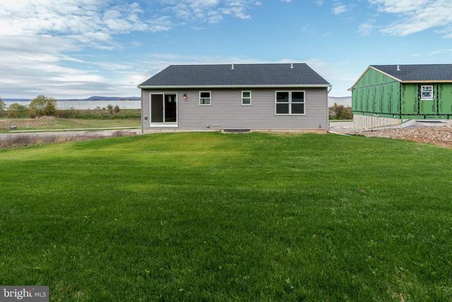 12 CHELTENHAM LN, Carlisle, PA 17013