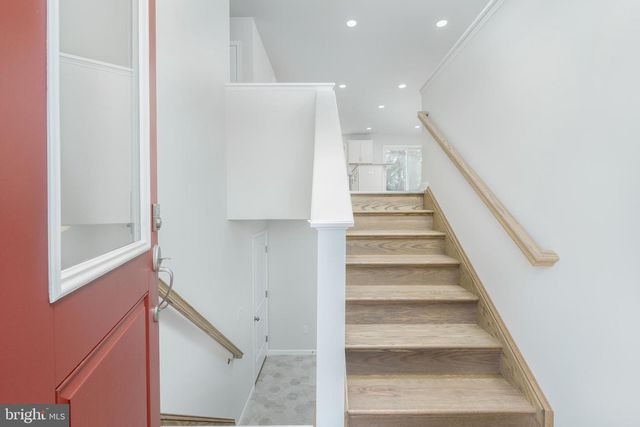 12 CHELTENHAM LN, Carlisle, PA 17013