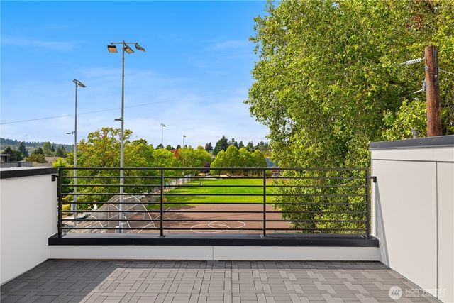 6006 26th Avenue NW, Seattle, WA 98107