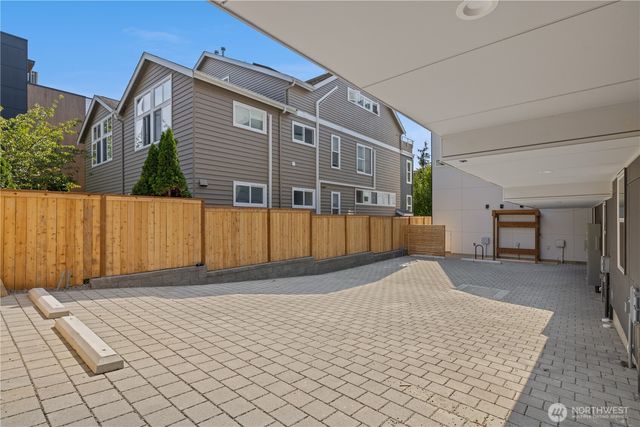 6006 26th Avenue NW, Seattle, WA 98107