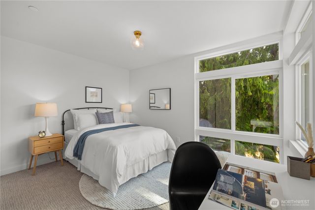 6006 26th Avenue NW, Seattle, WA 98107