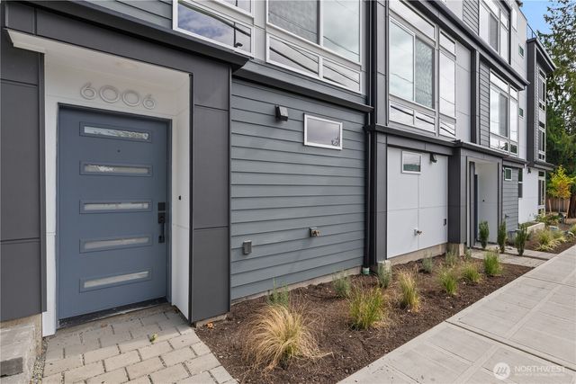 6006 26th Avenue NW, Seattle, WA 98107