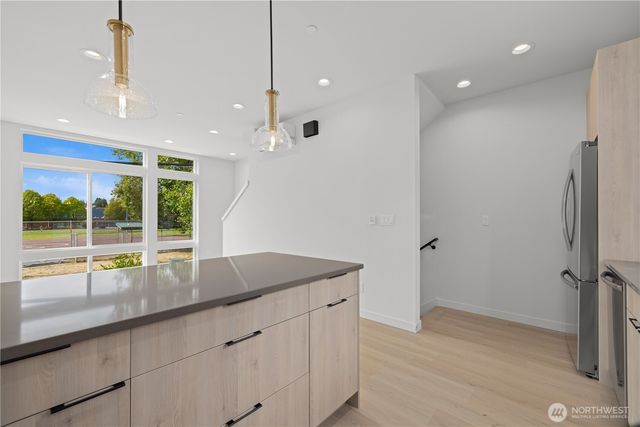 6006 26th Avenue NW, Seattle, WA 98107