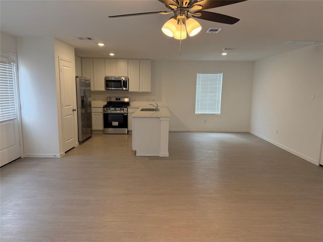 16718 Spotted Oak Drive, Hockley, TX 77447