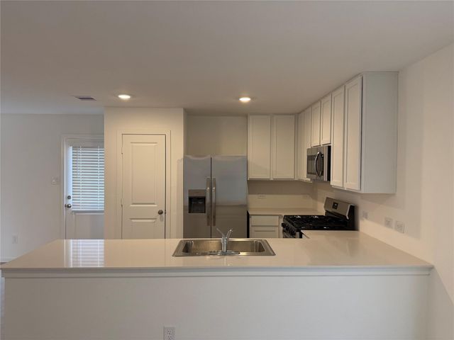 16718 Spotted Oak Drive, Hockley, TX 77447