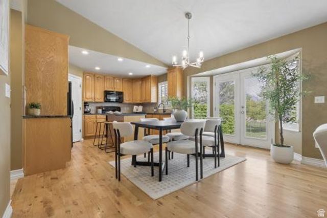 1097 W SNOWFLAKE CIR, South Jordan, UT 84095