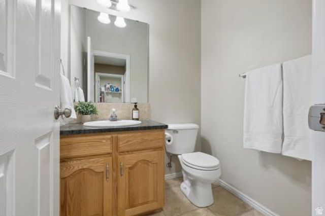 1097 W SNOWFLAKE CIR, South Jordan, UT 84095