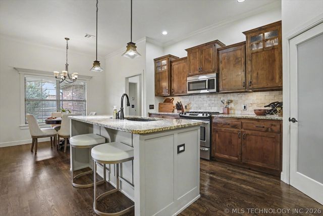 1225 E 134th Street, Glenpool, OK 74033