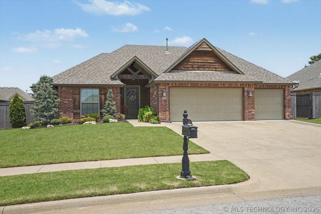 1225 E 134th Street, Glenpool, OK 74033