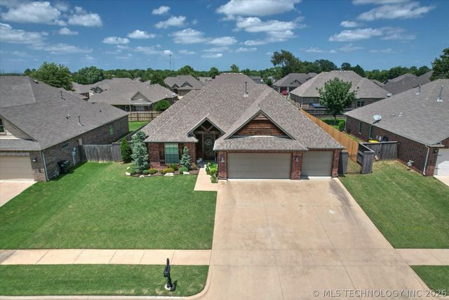 1225 E 134th Street, Glenpool, OK 74033