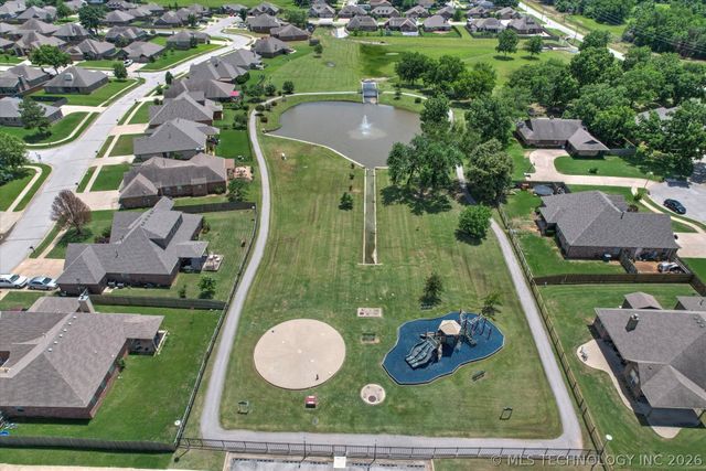1225 E 134th Street, Glenpool, OK 74033