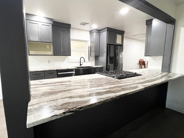 12294 State Highway 21 E, Midway, TX 75852