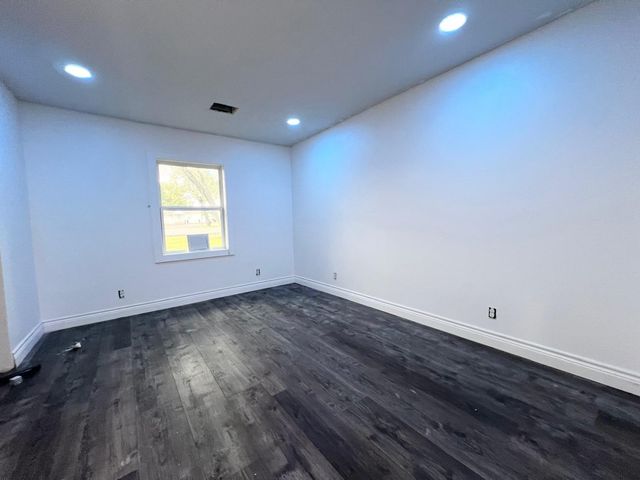 12294 State Highway 21 E, Midway, TX 75852