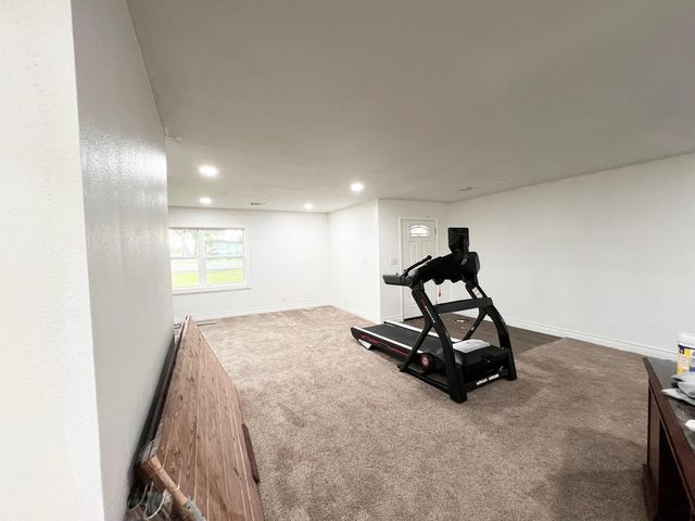 12294 State Highway 21 E, Midway, TX 75852