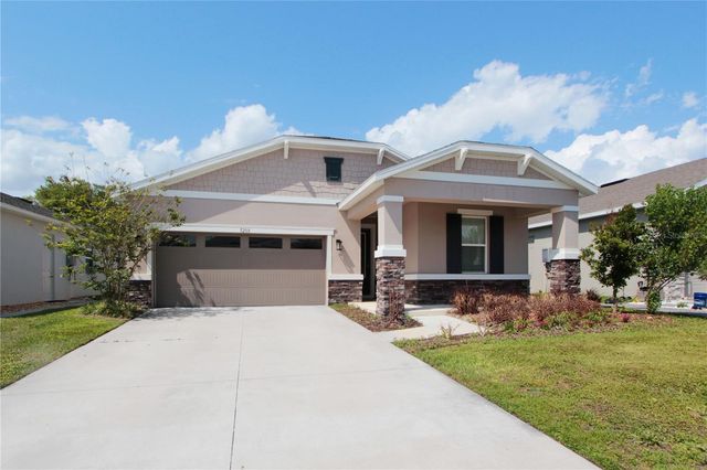 5208 MEADOW SONG DRIVE, Okahumpka, FL 34762