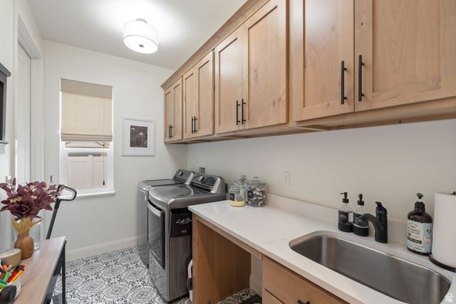4312 W 5925 S, Hooper, UT 84315