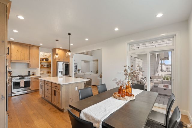 4312 W 5925 S, Hooper, UT 84315