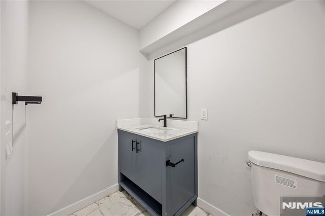 2410 3rd Street A, Fort Lee, NJ 07024