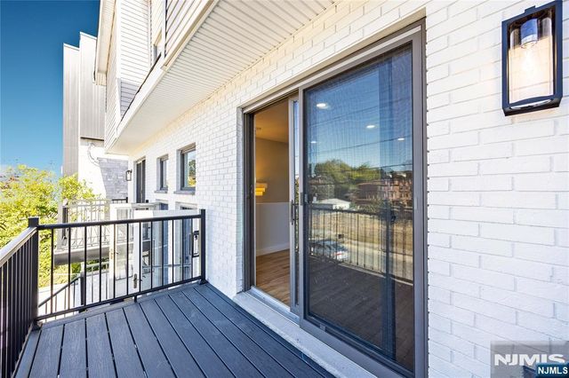 2410 3rd Street A, Fort Lee, NJ 07024