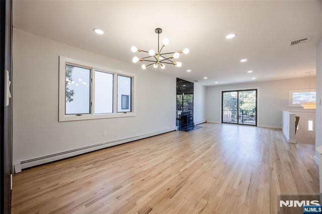 2410 3rd Street A, Fort Lee, NJ 07024