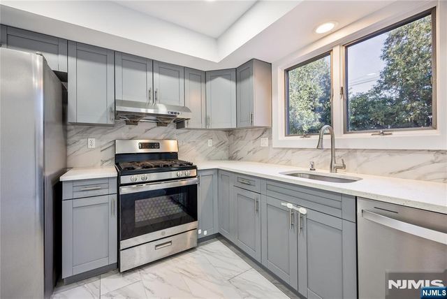 2410 3rd Street A, Fort Lee, NJ 07024