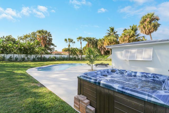 615 Westwind Drive, North Palm Beach, FL 33408