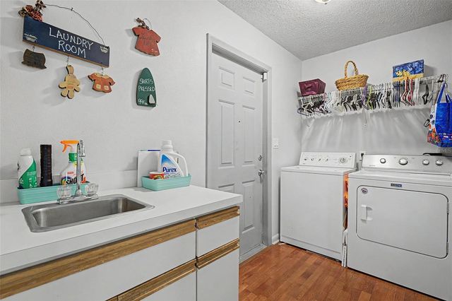 24075 WINDING CREEK DRIVE, Brooksville, FL 34601