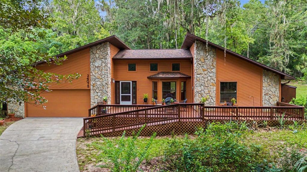 Image 1 of property listing at 24075 WINDING CREEK DRIVE, Brooksville, FL 34601