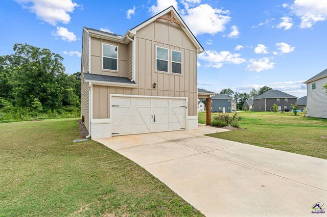 110 Red Barn Court, Perry, GA 31069