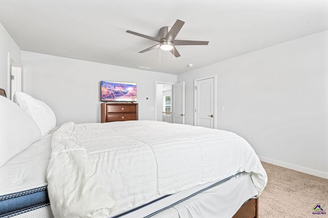 110 Red Barn Court, Perry, GA 31069