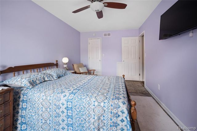 14165 Jackson Street, Taylor, MI 48180