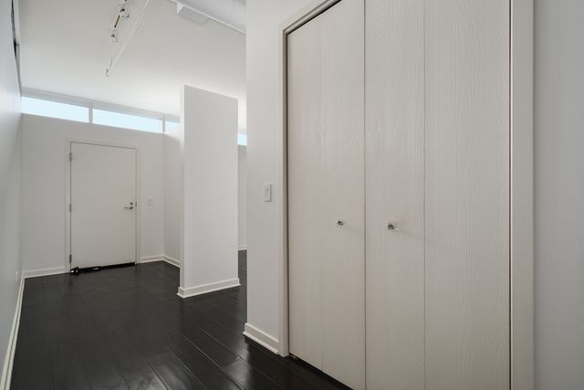 333 N Canal Street 3404, Chicago, IL 60606