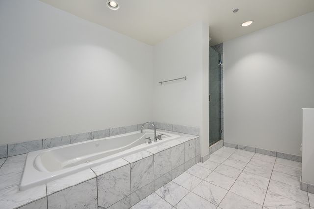 333 N Canal Street 3404, Chicago, IL 60606