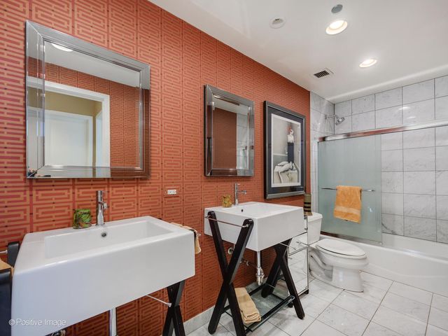 333 N Canal Street 3404, Chicago, IL 60606